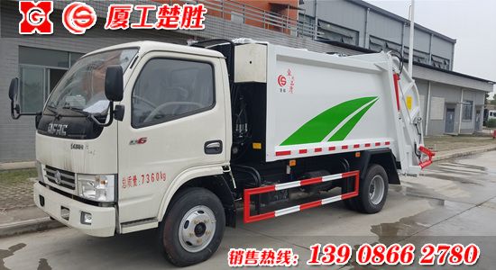 多利卡玉柴發(fā)動機(jī)6方壓縮式垃圾車