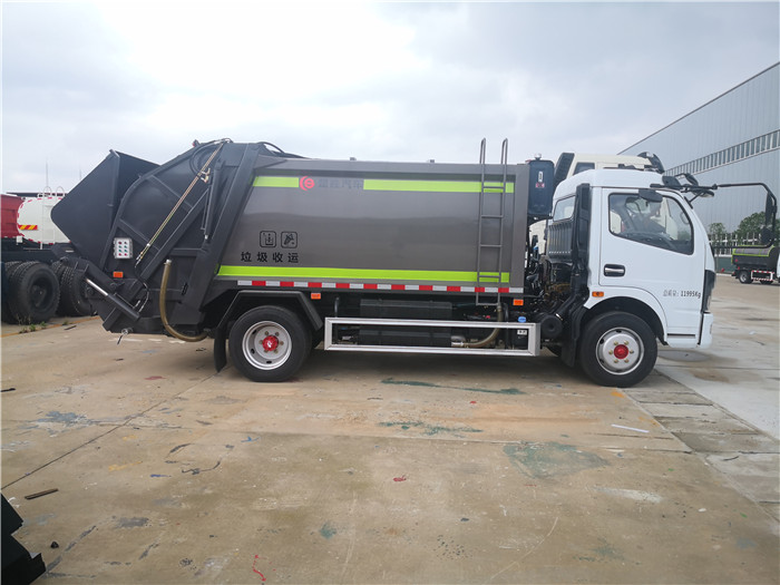 改進(jìn)9方壓縮式垃圾車(chē)