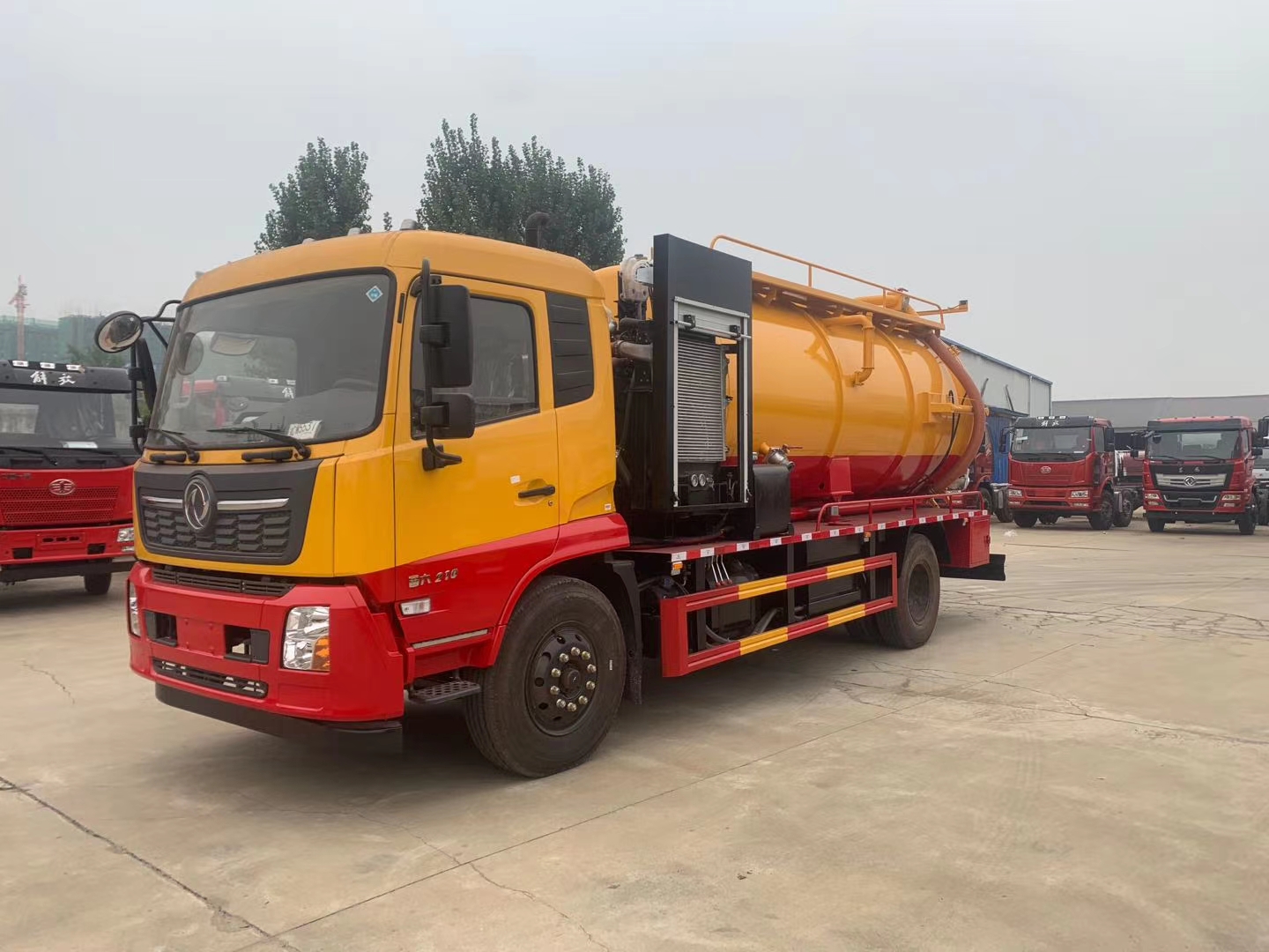  天錦16方清洗吸污車